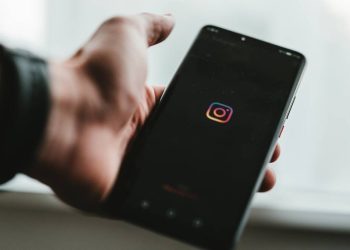 delhi:-mba-student-arrested-for-using-fake-instagram-account-to-cheat-woman-of-rs-1.7-lakh