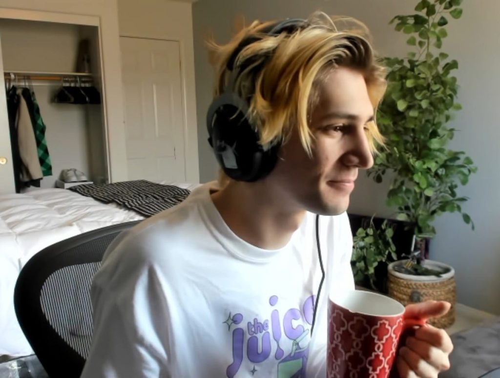 xqc-reveals-that-he-got-death-threats-for-his-trolling-antics-on-r/place-with-his-community