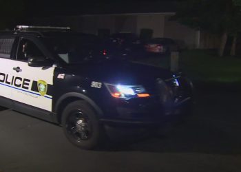 puyallup-twitch-streamer-falls-victim-to-'swatting'-call-after-briefly-losing-account-–-king-5