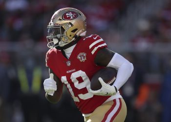 deebo-samuel-unfollows-49ers-on-instagram,-deletes-multiple-posts-amid-trade-rumors