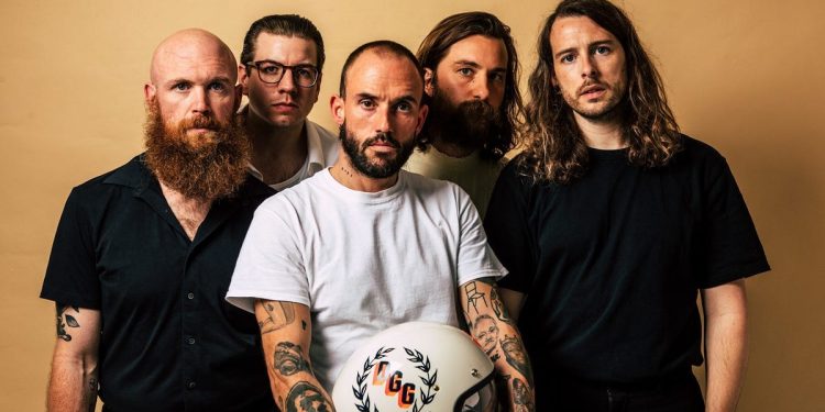 coachella:-fans-of-the-band-idles-built-a-community-on-facebook-where-'all-is-love'