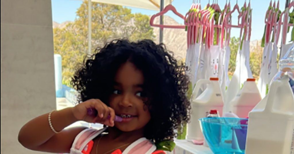 photos-from-kardashian-jenner-family-celebrates-easter-2022-–-e!-online