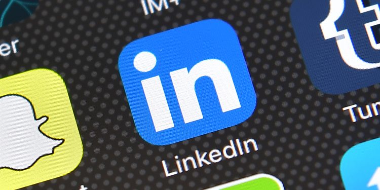 linkedin-leads-the-way-as-social-networks-overtake-other-phishing-methods-–-sc-magazine