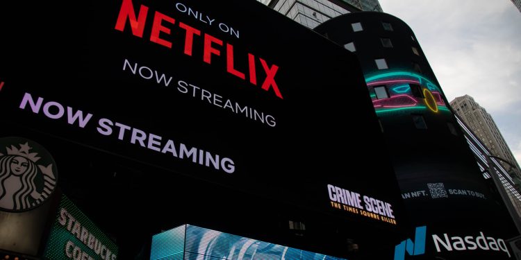 value-investor-bill-nygren-says-he-still-believes-in-netflix-–-cnbc