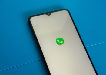 whatsapp-group-polls-feature-is-in-testing-and-here's-how-it-works-|-digit