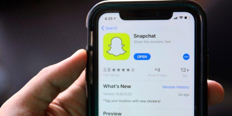 teens-being-pressured-for-nude-photos-on-snapchat,-mission-rcmp-says-–-ctv-news-vancouver