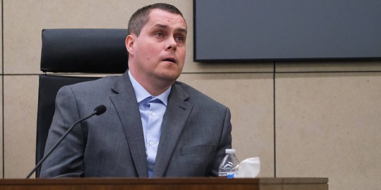 defendant-claims-woman-shot-herself-at-joliet-outlaws-clubhouse-–-shaw-local