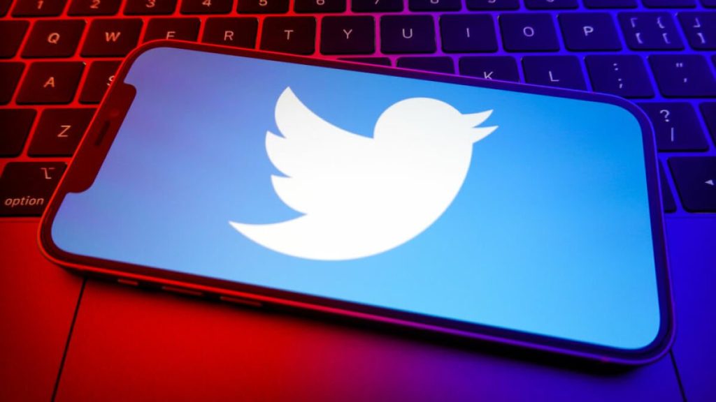 twitter:-oops,-we've-been-overstating-our-number-of-users-since-2019-–-mashable