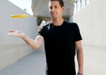 snapchat-ceo-evan-spiegel-says-he's-banned-the-word-'metaverse'-at-his-office-|-fortune