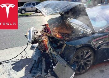 $100k-tesla-model-s-totaled-in-crash:-teslacam-footage-used-as-evidence-–-insideevs