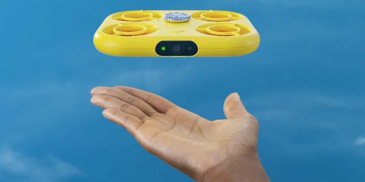 snapchat-lance-pixie,-a-mini-drone-–-persia-digest