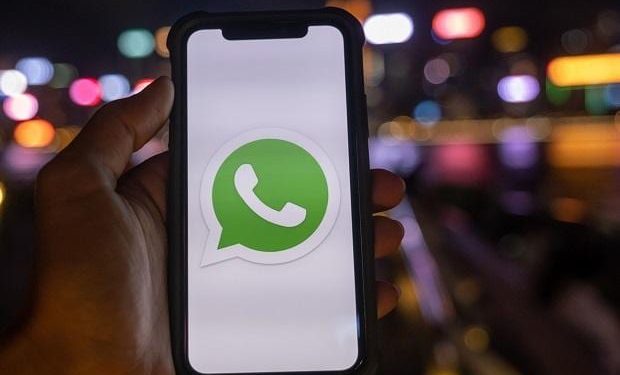 whatsapp-rolls-out-facebook-like-message-reactions-feature-with-6-emojis-–-business-standard