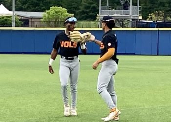 tennessee-baseball-set-to-debut-all-black-uniforms-against-kentucky-|-rocky-top-insider