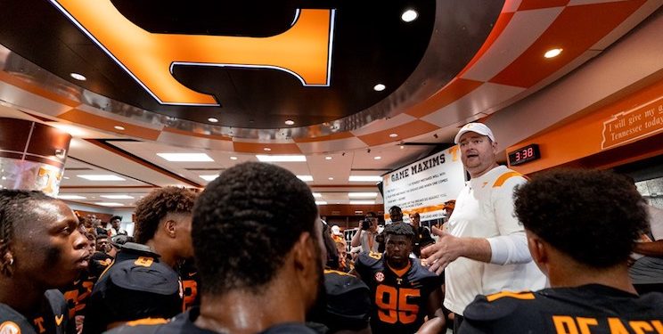 tennessee-football-one-of-least-affected-teams-by-transfer-portal-this-offseason