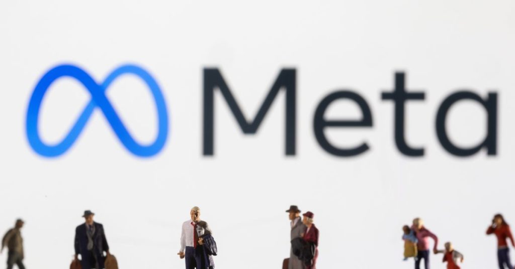 exclusive-facebook-owner-meta-tells-hardware-staffers-to-prepare-for-cutbacks-|-reuters