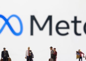 exclusive-facebook-owner-meta-tells-hardware-staffers-to-prepare-for-cutbacks-|-reuters
