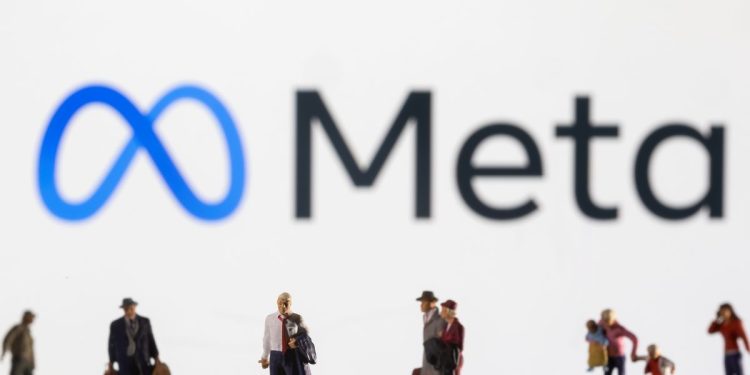 exclusive-facebook-owner-meta-tells-hardware-staffers-to-prepare-for-cutbacks-|-reuters