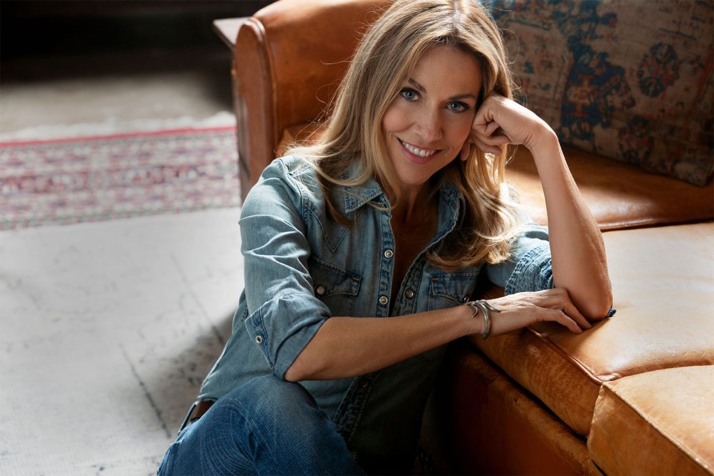 sheryl-crow-breaks-down-her-new-documentary-'sheryl'-on-'rolling-stone-on-twitch'