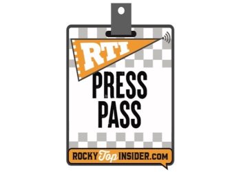 worried-about-tennessee-baseball?-let's-take-a-look.-|-rti-press-pass-podcast-–-rocky-top-insider