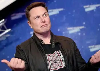 elon-musk-says-twitter-deal-on-hold,-sending-stock-down-20%-|-mint