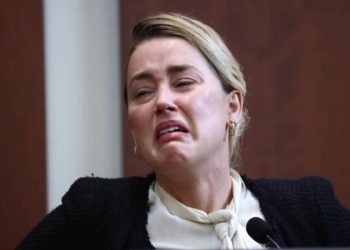 amber-heard-is-not-the-inspiration-behind-crying-face-filter,-says-snapchat-–-geo.tv