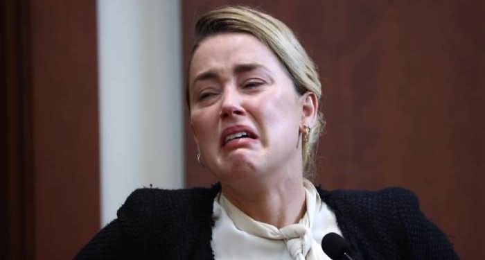 amber-heard-is-not-the-inspiration-behind-crying-face-filter,-says-snapchat-–-geo.tv