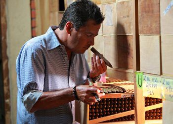 rick-rodriguez-unveils-west-tampa-tobacco-company-|-cigar-journal