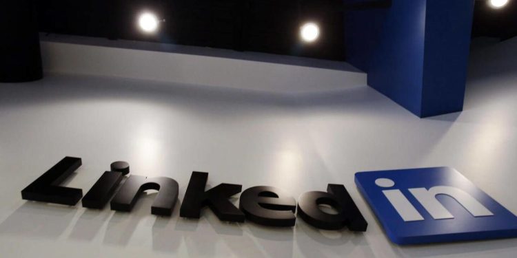 linkedin-is-becoming-more-casual.-should-you-share-personal-posts?-–-deseret-news