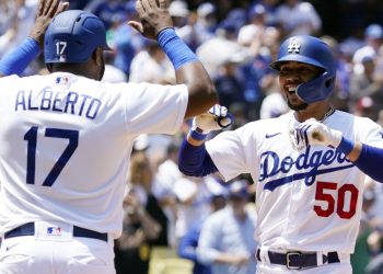 enthusiastic-mookie-betts-extends-hitting-tear-in-dodgers'-win-–-los-angeles-times