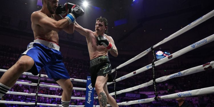 youtube-star-idubbbz-already-plotting-boxing-return-after-losing-bruising-debut-–-mirror-online