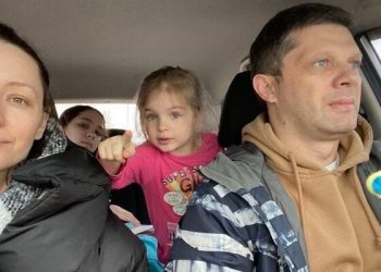 ukrainians-displaced-by-war-seek-the-normalcy-of-work-–-business-insider