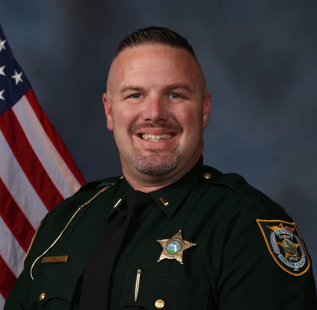 wcso-lieutenant-graduates-from-2022-commanders-academy-class-11