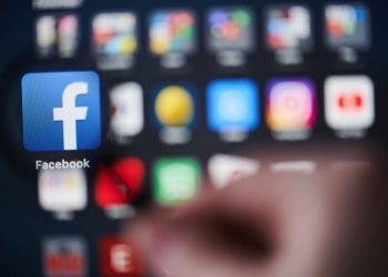 residents-threaten-lawsuit-after-blakespear's-'disingenuous'-facebook-apology-–-the-coast-news