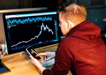 these-are-the-2-misused-sections-on-linkedin-causing-poor-lead-conversion-–-datadriveninvestor