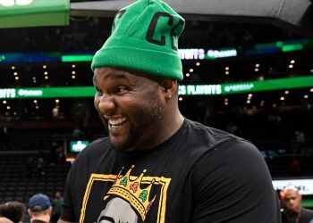 jake-paul-promotion-wants-ex-nba-player-glen-'big-baby'-davis-for-august-boxing-card-…-–-espn