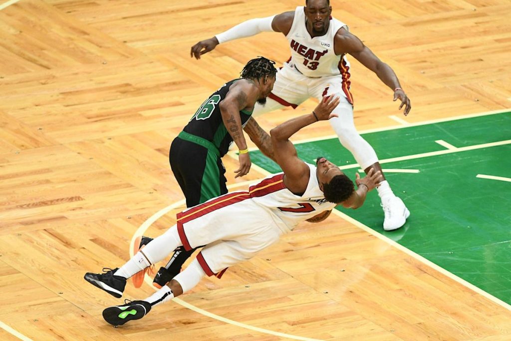 nba,-celtics-twitter-react-to-boston's-111-103-game-6-loss-to-heat-–-yahoo!-sports