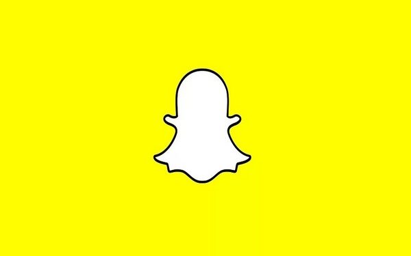 snapchat-introduces-new-'shared-stories'-feature-for-users-to-create-collaborative-memories