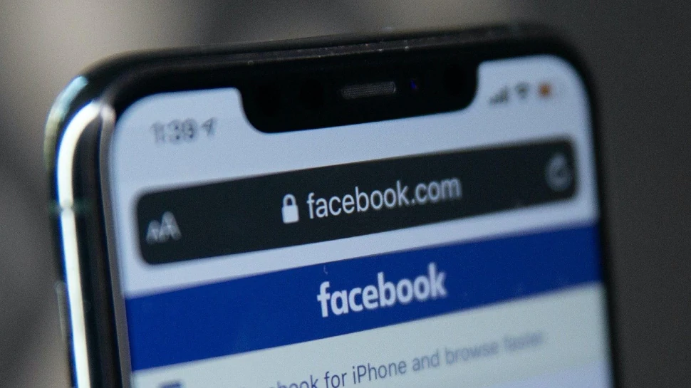 facebook's-dark-mode-interface-disappears-for-ios-users-|-technology-news