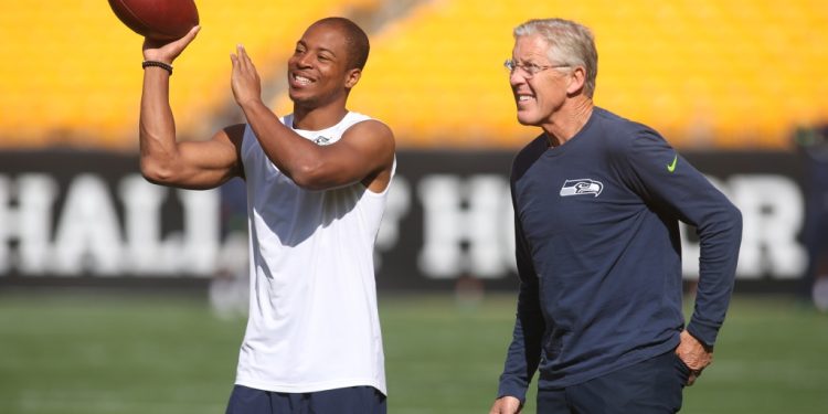 seahawks-wr-tyler-lockett-enjoyed-this-twitter-joke-about-pete-carroll