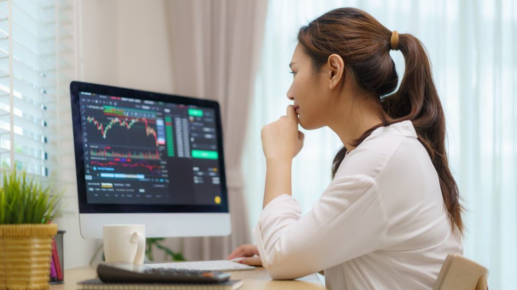 americans-are-putting-more-money-into-401(k)s-this-year—see-how-you-compare-–-cnbc