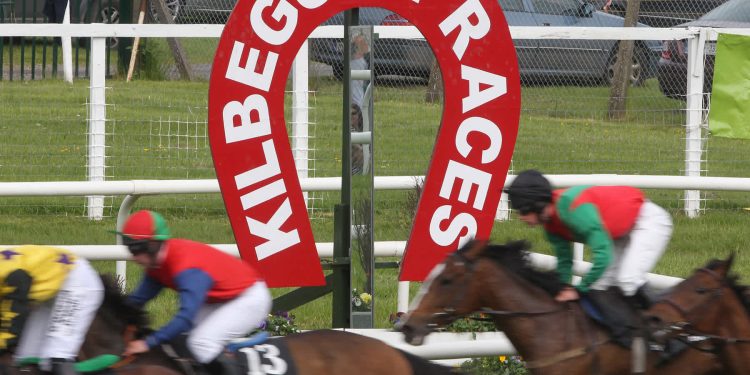 racecard:-add-kilbegganraces-on-snapchat-(pro/am)-inh.-flat-–-racing-tv