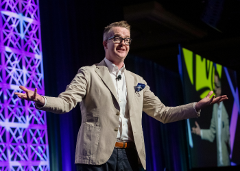 northern-irish-keynote-speaker-on-how-he-led-his-business-through-unprecedented-change