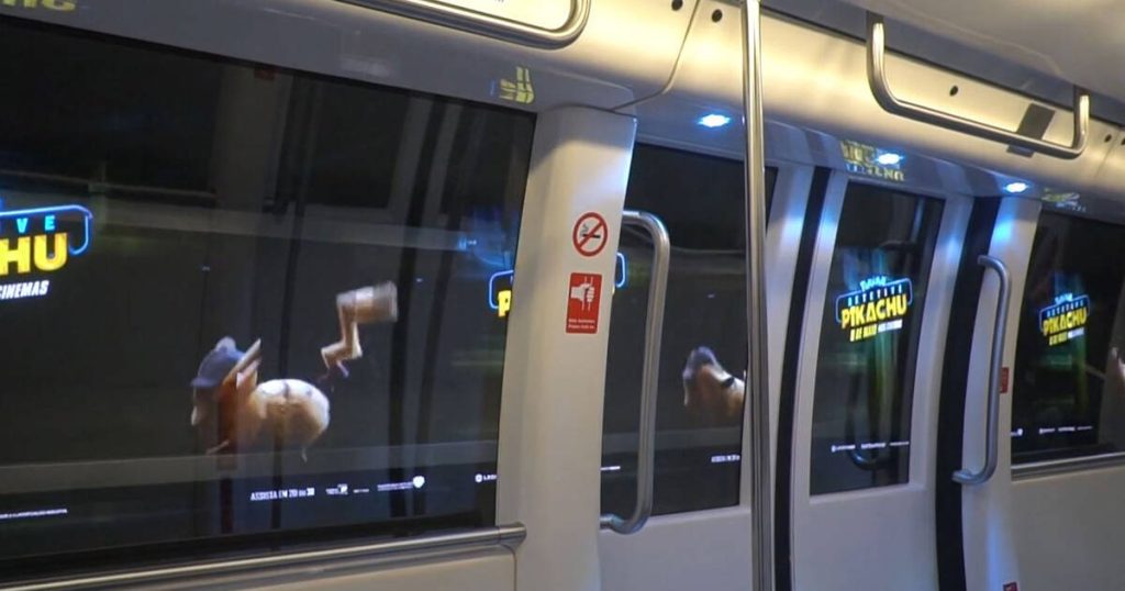 the-ttc-could-soon-start-showing-ads-inside-subway-tunnels-–-blogto