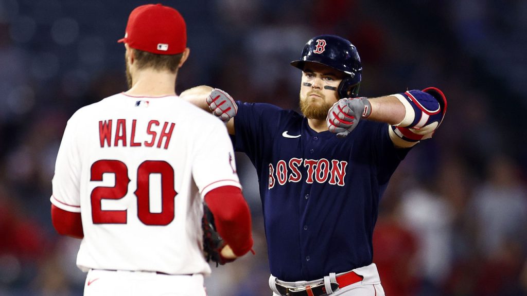 red-sox-hand-angels-franchise-record-14th-straight-loss-|-thescore.com