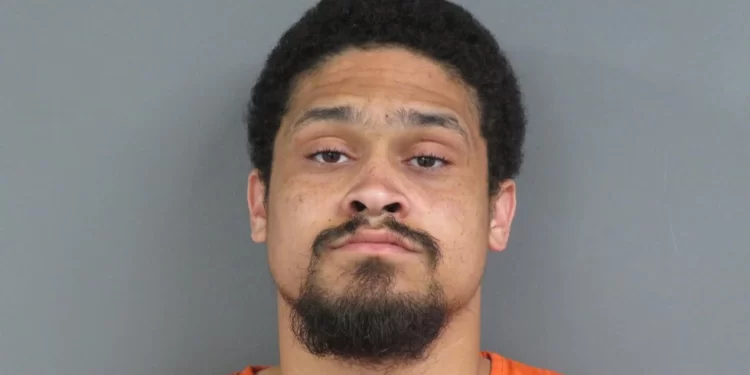 washington-county-school-janitor-accused-of-sending-explicit-photos-to-student-–-wowt