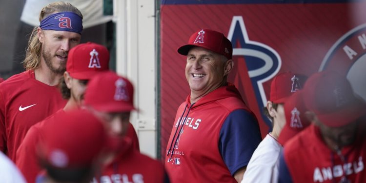 how-fiery-phil-nevin-won-over-the-angels:-'the-energy-he-brings-is-contagious'