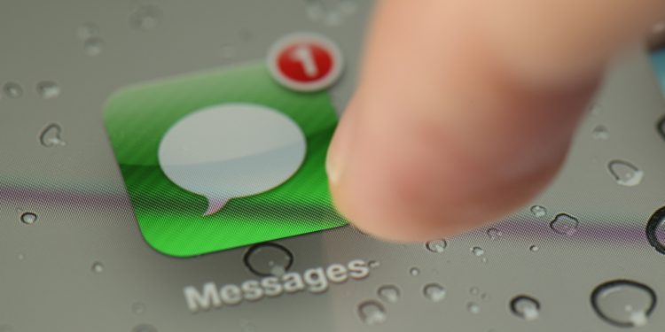 this-clever-iphone-hack-allows-you-to-text-much-more-quickly-–-techno-trenz
