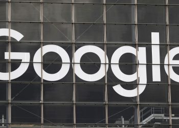 google,-facebook,-twitter-will-have-to-tackle-deepfakes-or-risk-eu-fines-–-sources-|-reuters