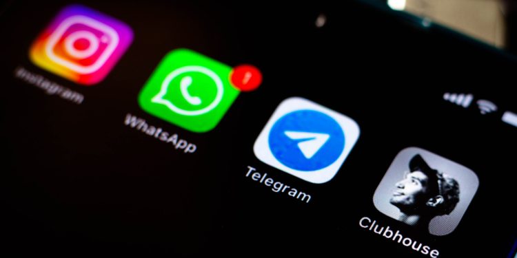 you-can-finally-move-your-whatsapp-chats-from-android-to-ios-|-digital-trends