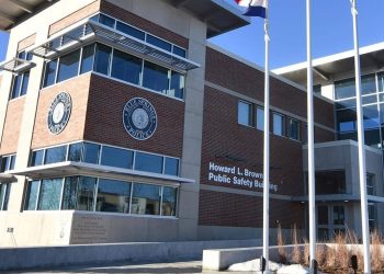 at-least-10-missouri-school-districts-cancel-classes-over-'mass-murdering'-threat